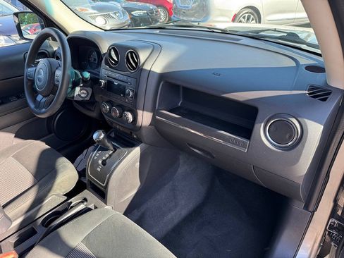 Used 2012 Jeep Patriot Sport w/ PWR Value Group FWD image 18