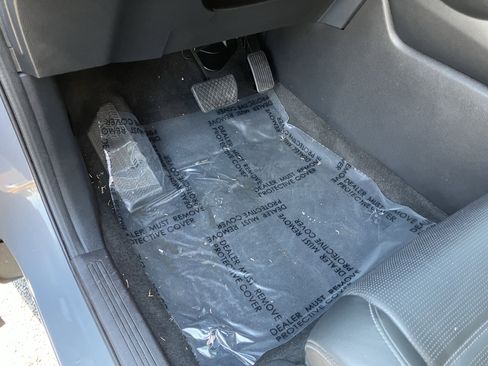 Used 2025 Honda CR-V EX-L image 18