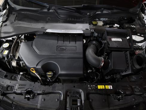 Used 2020 Land Rover Range Rover Evoque S image 27