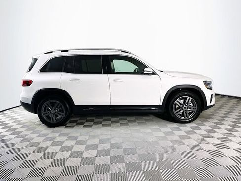 New 2026 Mercedes-Benz GLB 250 4MATIC image 8
