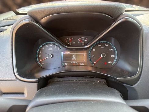 Used 2018 Chevrolet Colorado Z71 image 15