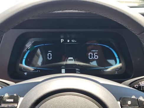New 2026 Hyundai Elantra SEL Sport FWD image 9
