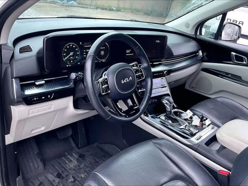 Used 2022 Kia Carnival SX Prestige FWD image 18