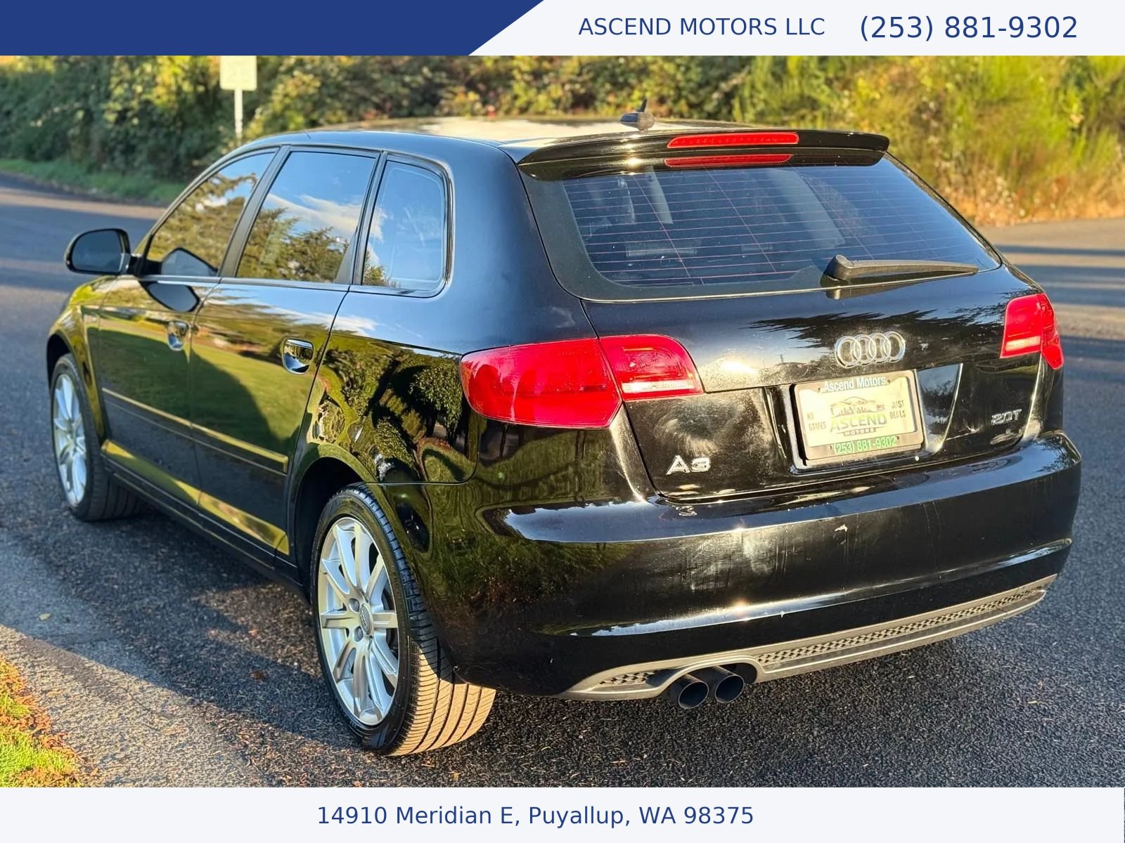 Used 2010 Audi A3 2.0T Premium Plus w/ Premium Plus Package FWD image 3