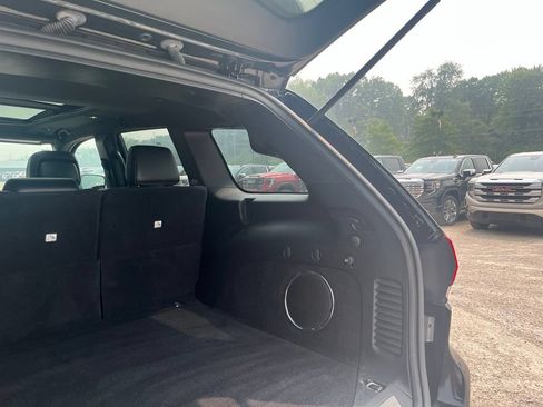 Used 2018 Jeep Grand Cherokee High Altitude AWD/4WD image 15