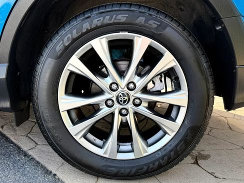 Used 2016 Toyota RAV4 Limited AWD/4WD image 50