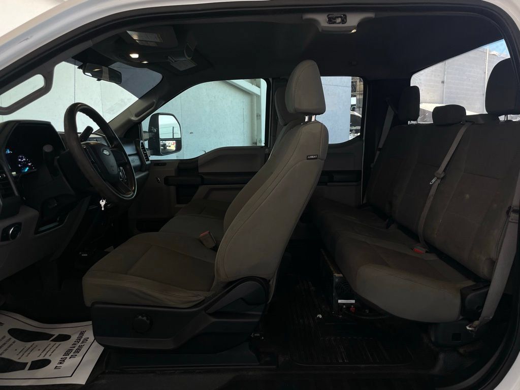 Used 2018 Ford F250 XL w/ Power Equipment Group AWD/4WD image 21