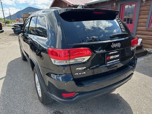 Used 2017 Jeep Grand Cherokee Laredo image 5