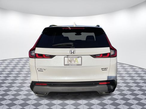 Used 2023 Honda CR-V Sport Touring image 4