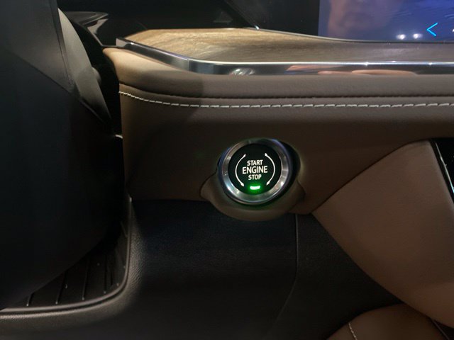 New 2026 Chevrolet Tahoe High Country AWD/4WD image 17