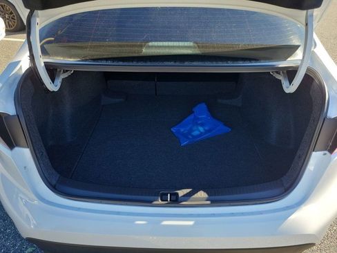 Used 2026 Toyota Corolla LE image 19