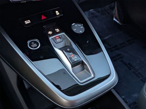 Used 2023 Audi Q4 e-tron Prestige image 14