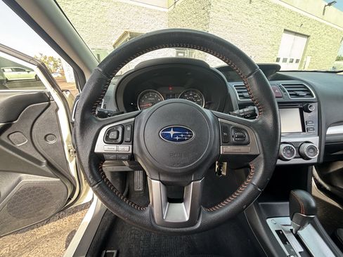 Used 2016 Subaru Crosstrek 2.0i Premium AWD/4WD image 24