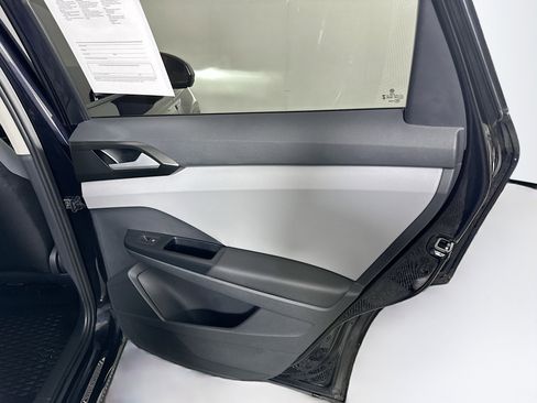 Used 2023 Volkswagen Taos S image 27