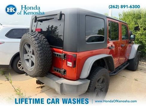 Used 2009 Jeep Wrangler Unlimited X AWD/4WD image 2