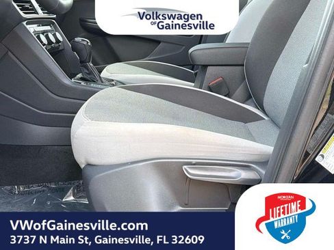 Certified 2023 Volkswagen Taos S FWD image 17