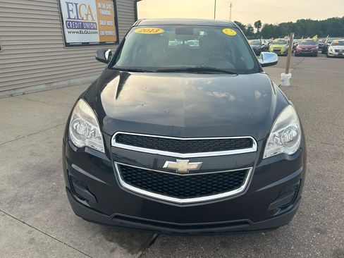 Used 2013 Chevrolet Equinox LS FWD image 2