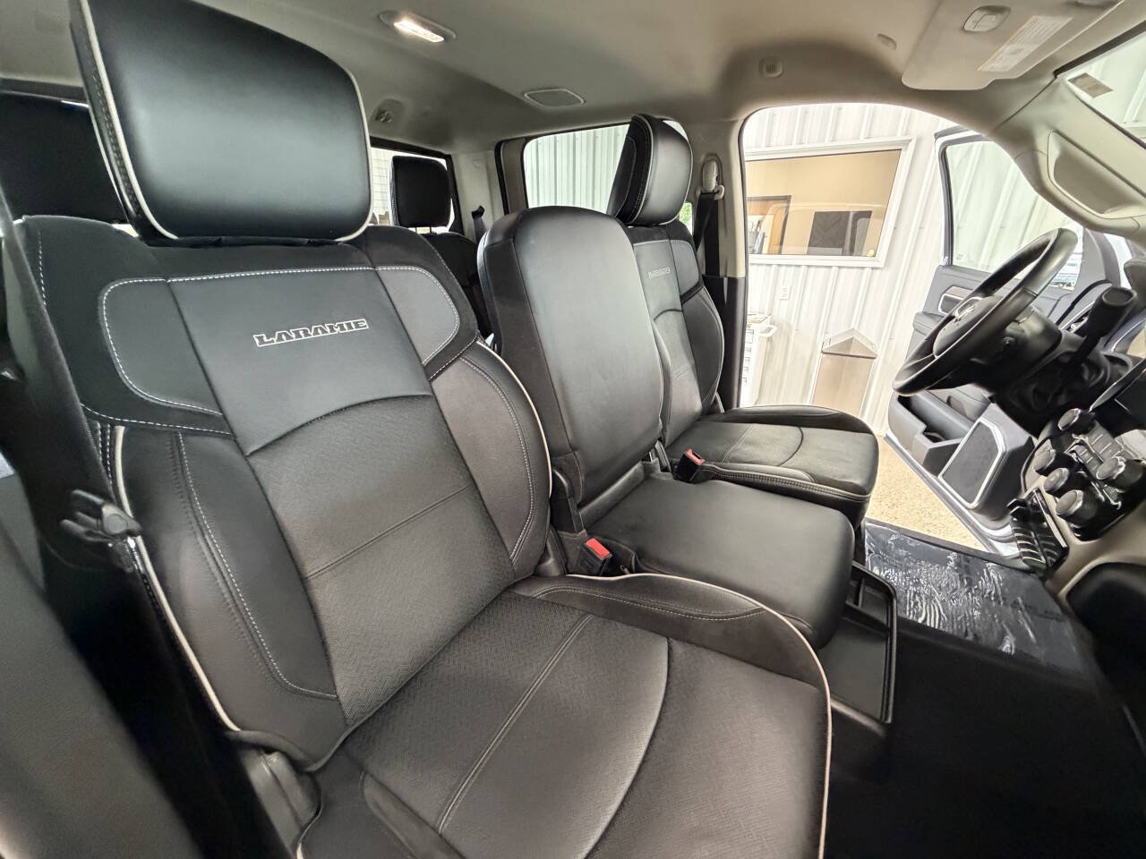 Used 2024 RAM 2500 Laramie w/ Safety Group AWD/4WD image 20