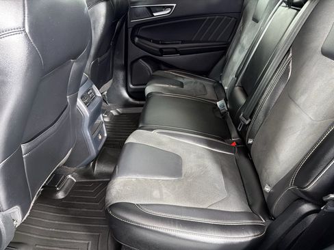 Used 2019 Ford Edge ST AWD/4WD image 19