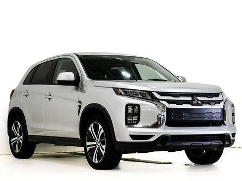 Used 2024 Mitsubishi Outlander Sport ES AWD/4WD image 1