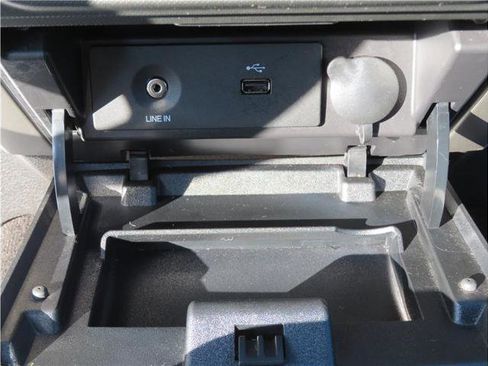 Used 2014 Ford F150 XLT w/ Equipment Group 302A Luxury image 23