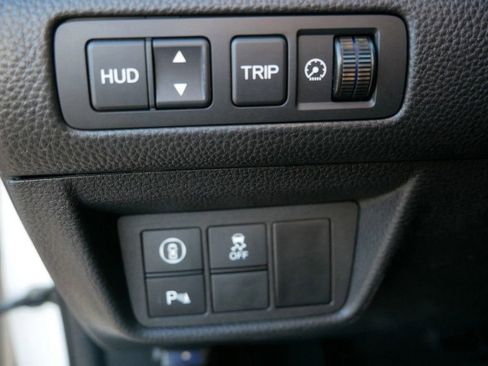 Used 2018 Honda Accord Touring image 21