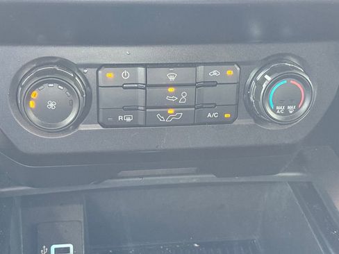 Used 2019 Ford F150 XL w/ Equipment Group 101A Mid image 9