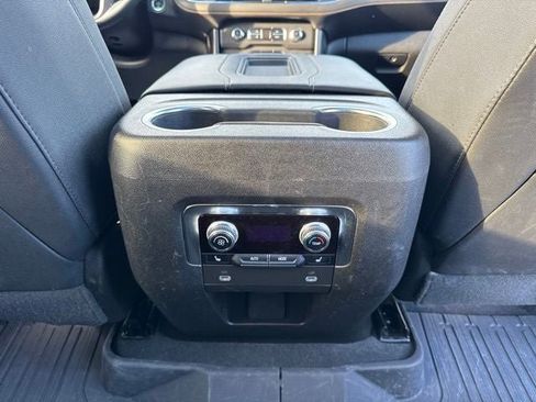 Used 2023 GMC Yukon XL AT4 w/ AT4 Premium Package AWD/4WD image 27