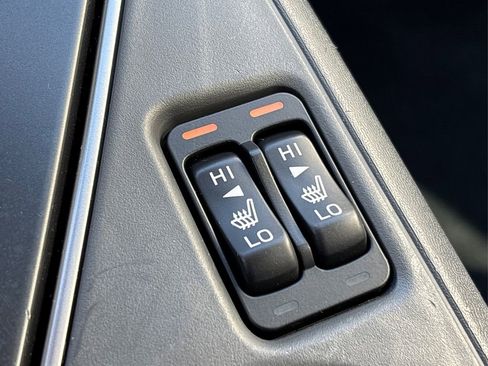 Used 2024 Subaru Crosstrek 2.0i Premium image 30