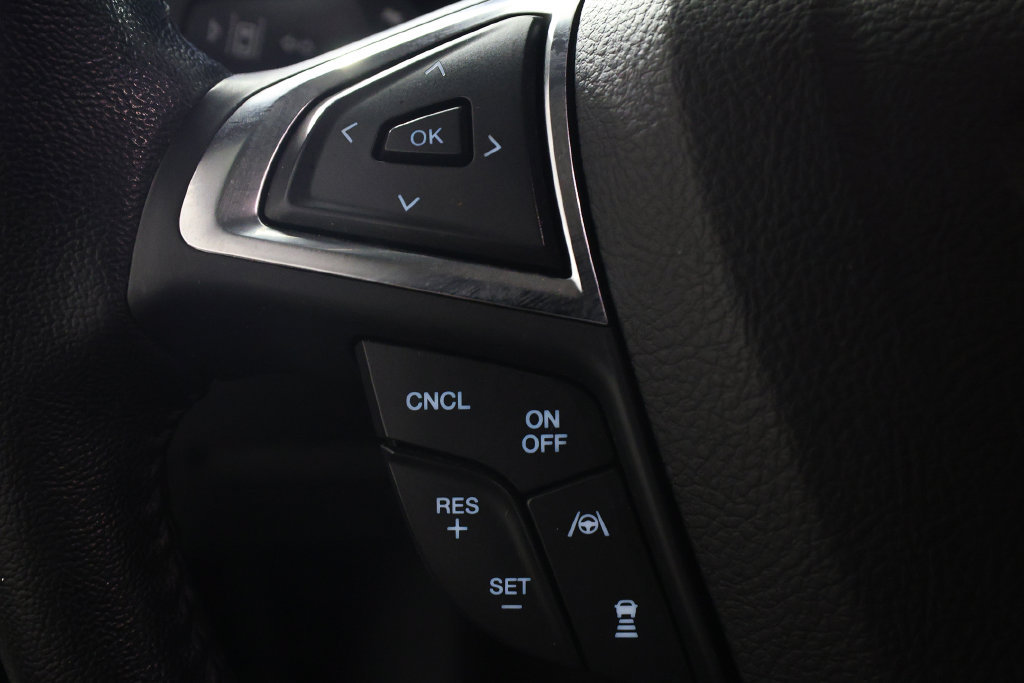 Used 2023 Ford Edge SEL AWD/4WD image 23