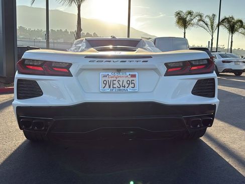 Used 2025 Chevrolet Corvette Stingray Convertible w/ 1LT image 4