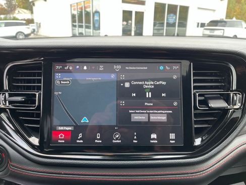 Used 2024 Dodge Durango GT image 31