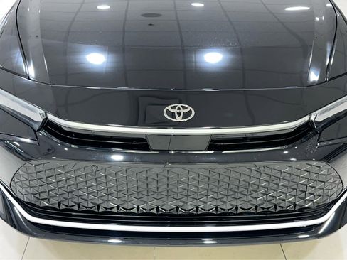 New 2026 Toyota Crown Nightshade image 4