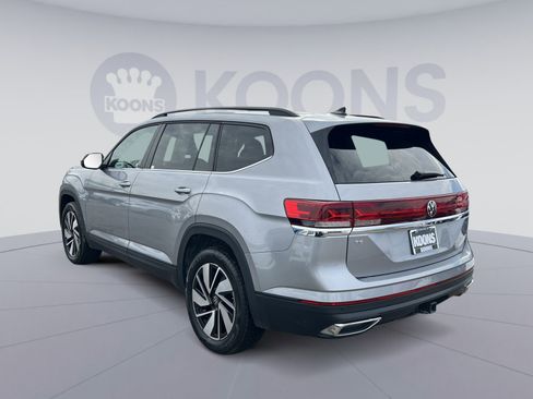 Used 2024 Volkswagen Atlas SE image 4