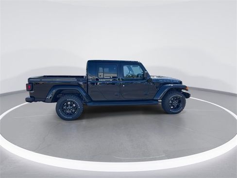 New 2025 Jeep Gladiator Sport image 9