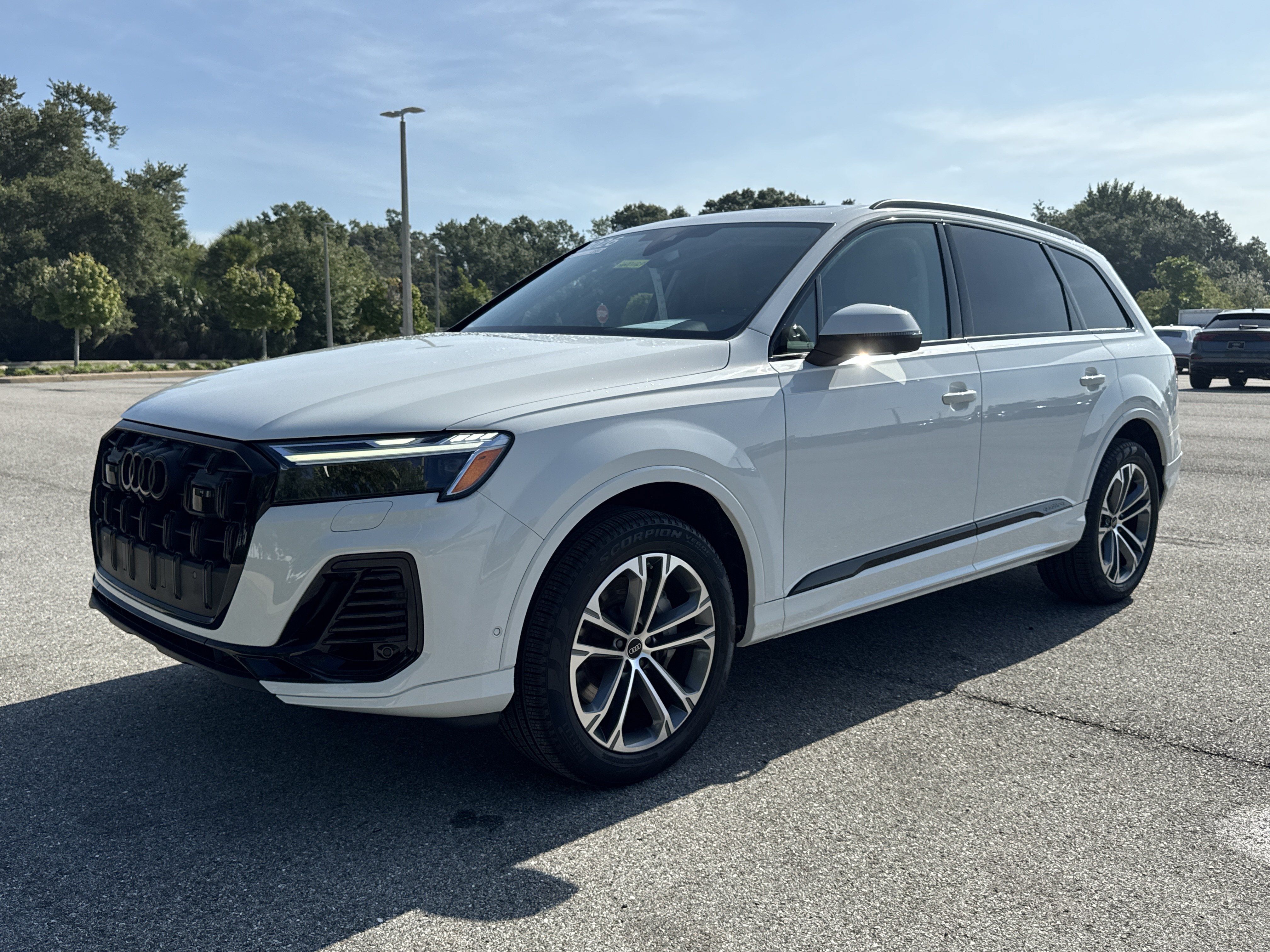 Certified 2026 Audi Q7 3.0T Premium w/ Convenience Plus Package AWD/4WD image 8