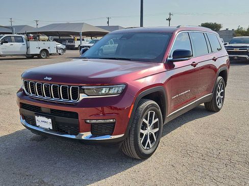 Used 2024 Jeep Grand Cherokee L Limited w/ Luxury Tech Group II AWD/4WD image 4