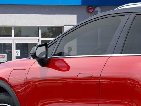 New 2026 Chevrolet Equinox EV LT image 13