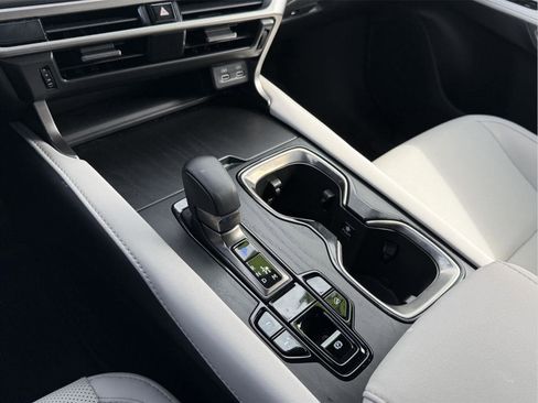 Used 2025 Lexus RX 350 Premium w/ Accessory Package image 20