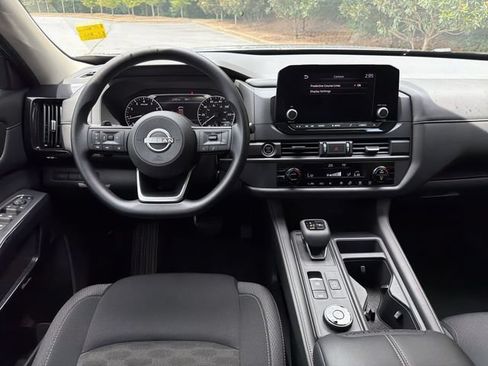 Certified 2024 Nissan Pathfinder S AWD/4WD image 24