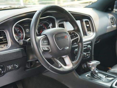 Used 2015 Dodge Charger SXT w/ AWD Plus Group image 12