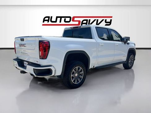 Used 2024 GMC Sierra 1500 AT4 w/ AT4 Premium Package AWD/4WD image 7