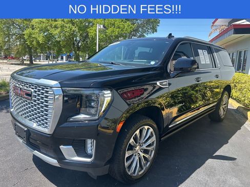 Used 2021 GMC Yukon XL Denali w/ Denali Ultimate Package AWD/4WD image 4