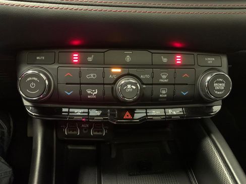 Used 2021 Dodge Durango R/T image 40