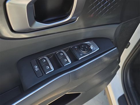 New 2026 Kia Sorento S image 21