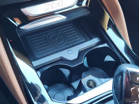 Used 2020 BMW X4 xDrive30i w/ Convenience Package image 25