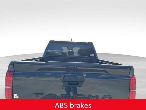 Used 2026 Toyota Tacoma SR5 image 8
