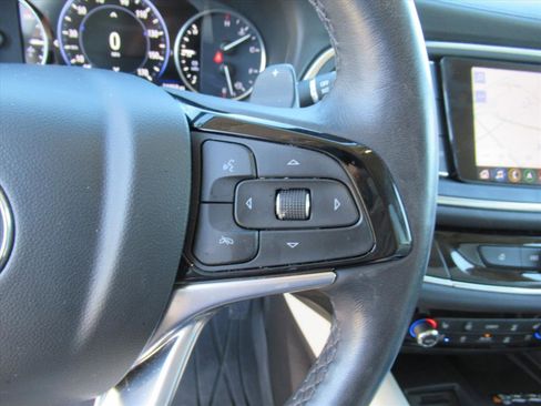 Used 2023 Buick Enclave Premium image 16