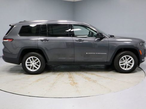 Used 2024 Jeep Grand Cherokee L Laredo w/ Luxury Tech Group I image 13