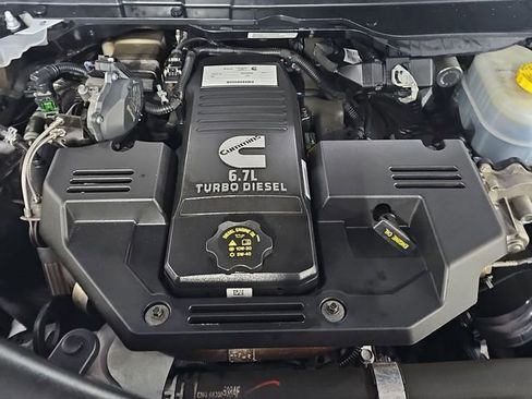 Used 2021 RAM 3500 Limited image 31